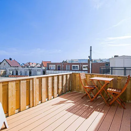 Flat With Sea View And Parking